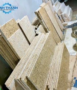 Đá Ốp Cầu Thang